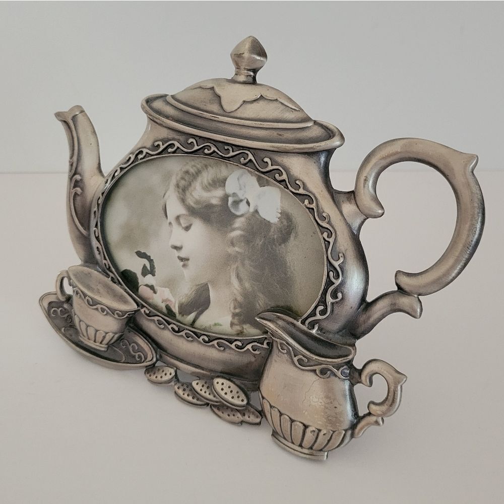 LINCO Silvertone Pewter Teapot Picture Frame - Picture 6 of 11
